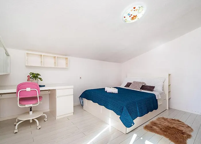 Maslina Villa Sikovo